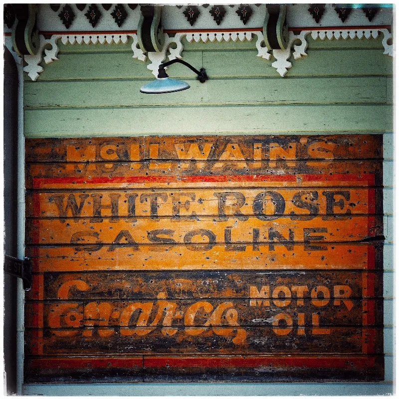 Walls Textures Signs photography in Carlow, Ontario